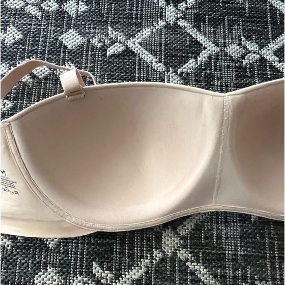 NWOT Maidenform strapless adjustable bra - Picture 8 of 8